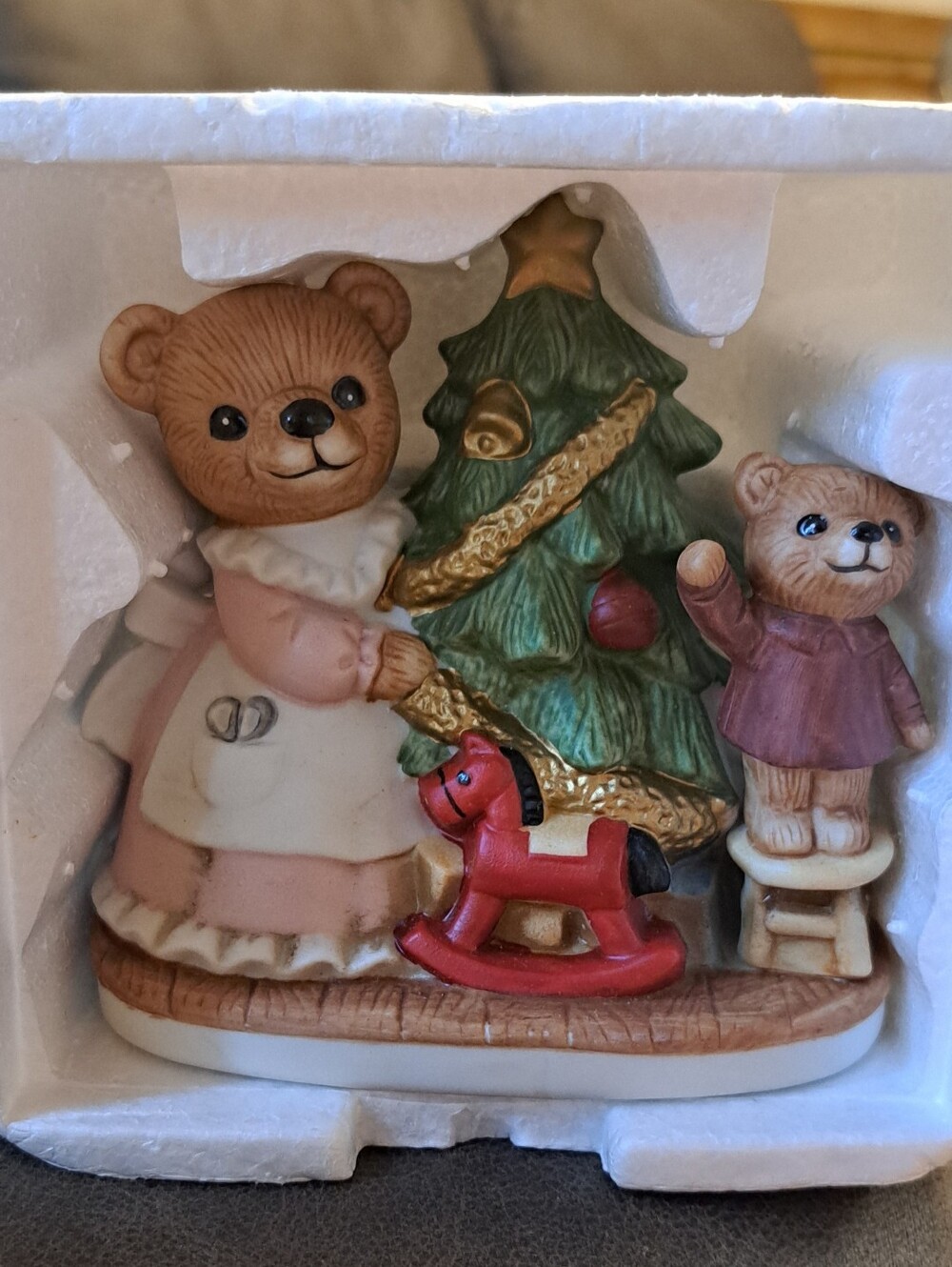 Vintage Homco Mama Baby Bear W/  Christmas Tree Home Decor Original Box #5114